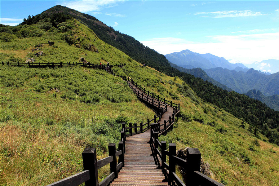 神农架林区神农顶景区
